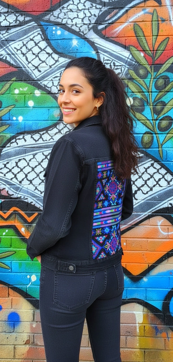 Embroidery denim jeans jacket black