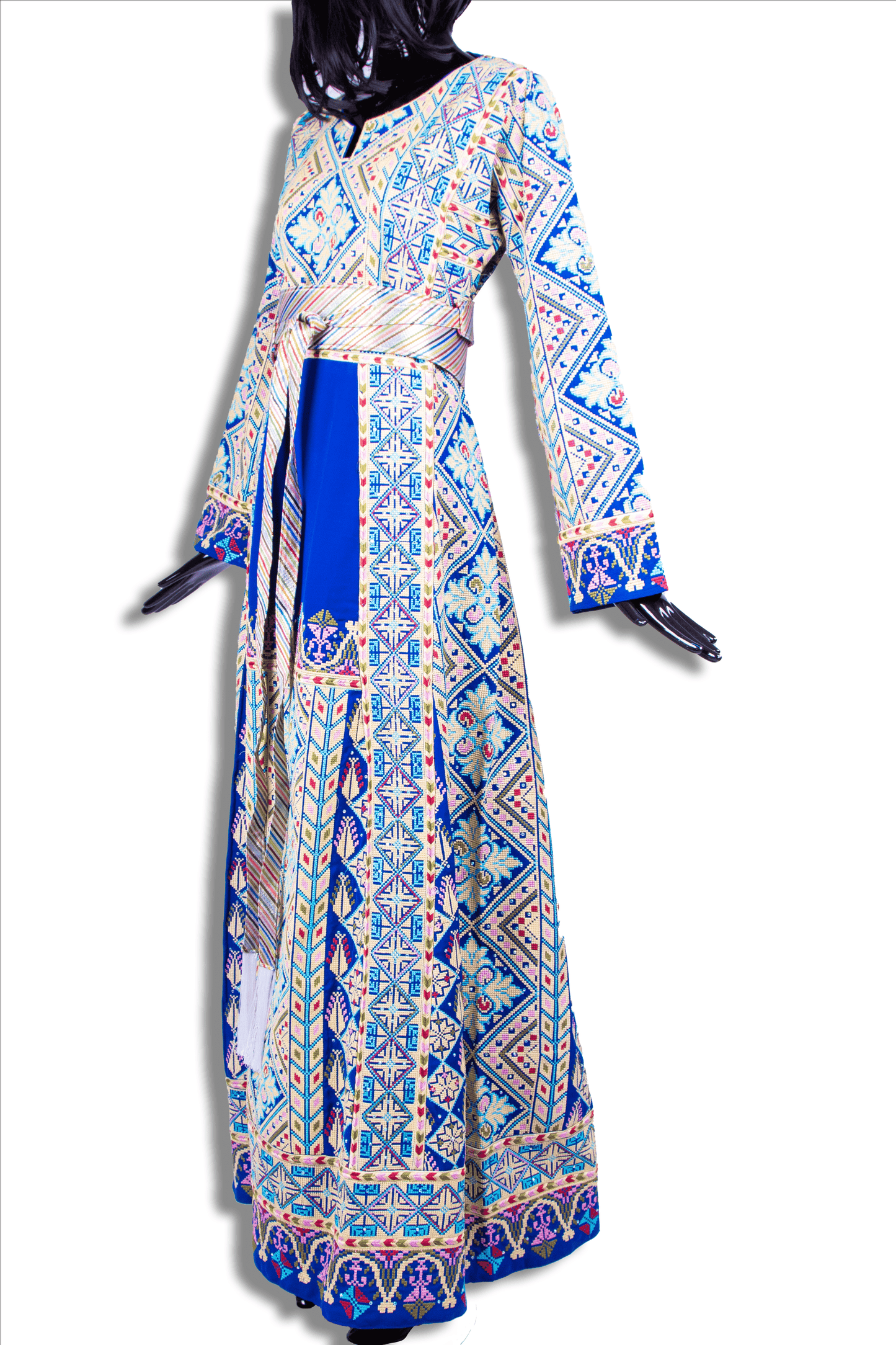 Embroidered Thobe