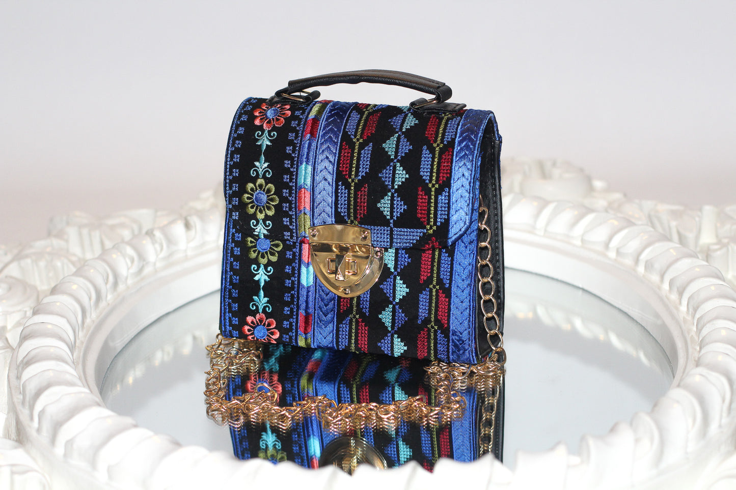 Divine stitches handbages - Embroidered