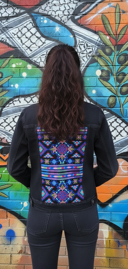 Embroidery denim jeans jacket black